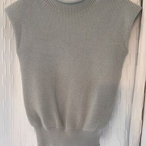 Women's Sleeveless Sweater - Gray